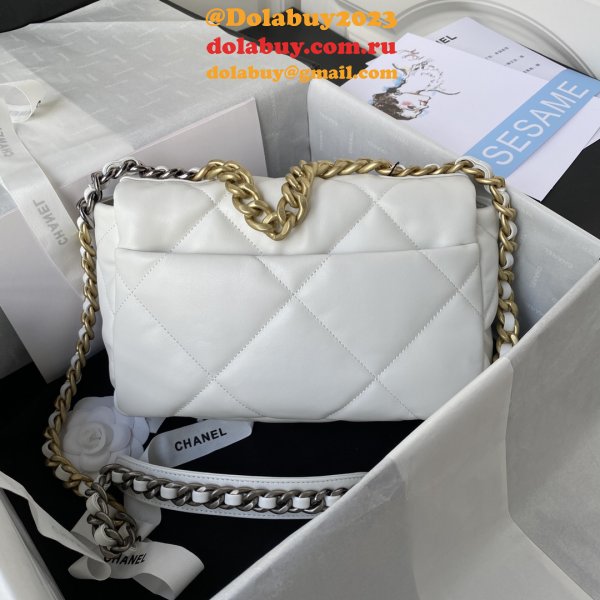 Replica Suppliers Quilted Leather 26CM 19 Flap AS1160 Bag